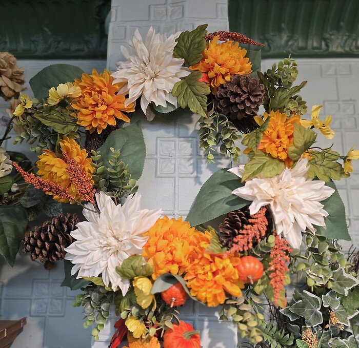 Peaches and Cream Wreath (Silk)