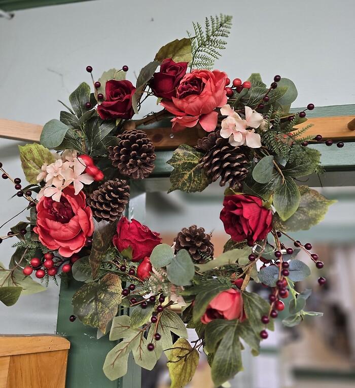 Berry Blooms Wreath (Silk)