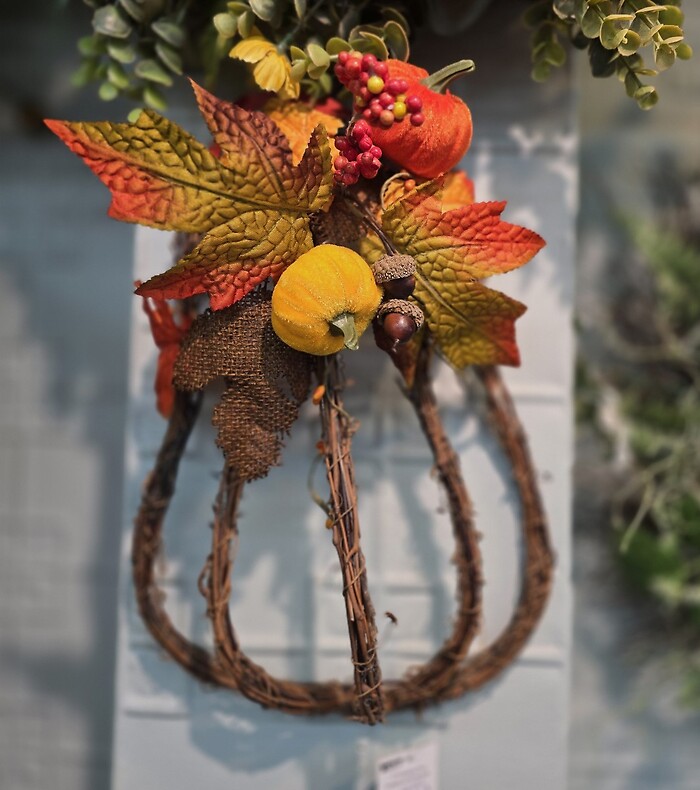 Oh My Gourd Door Decor (Silk)