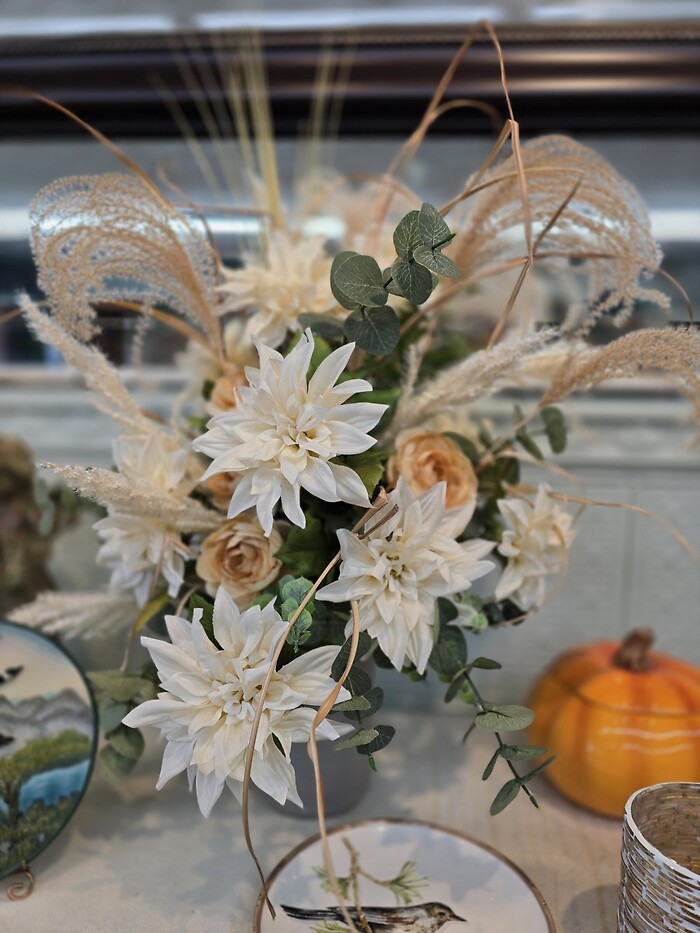 Silk 8: Fields of Barley &amp; Gold