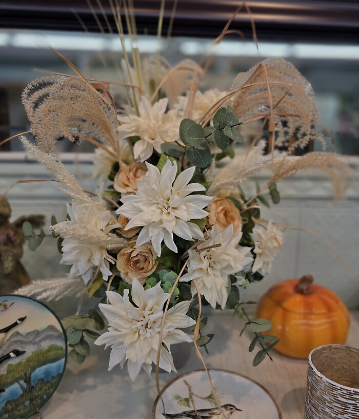 Silk 8: Fields of Barley &amp; Gold